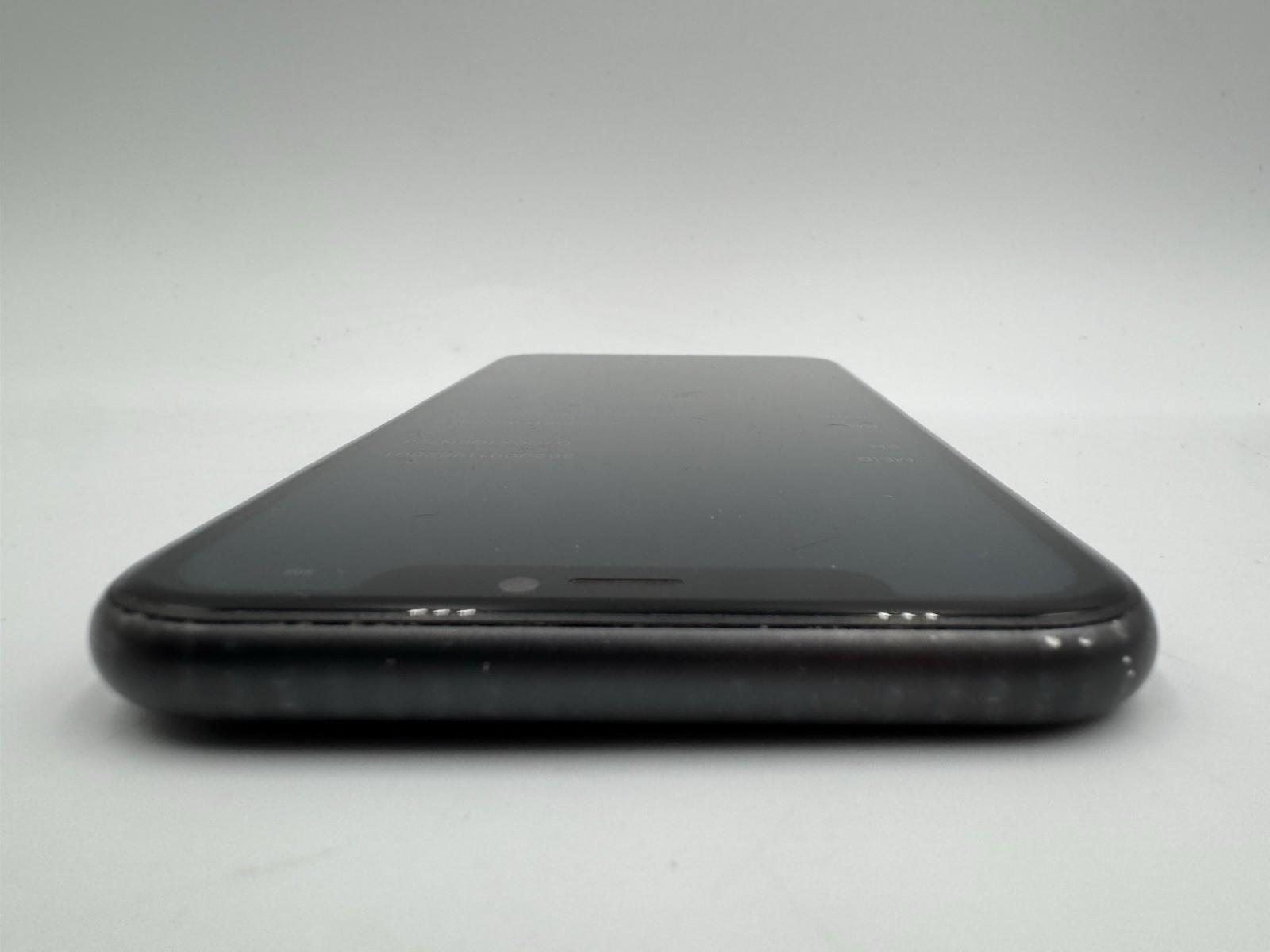 Apple iPhone 11 – A2111 (MWJE2LL/A) – 64GB – Unlocked – A13 Bionic – Tested
