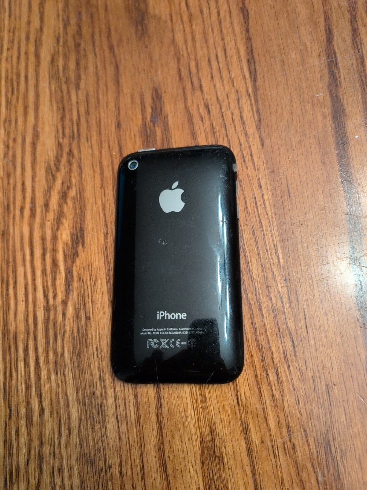 Apple iPhone 3GS Black A1303 8GB Telus