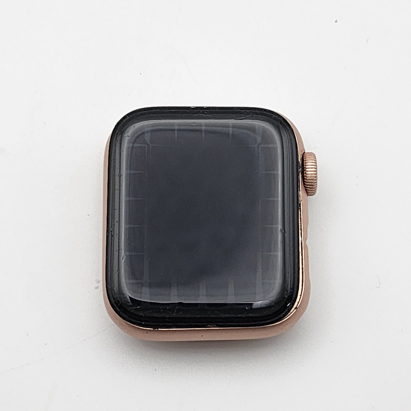 Apple Watch Series 4 40mm A1975 16GB Gold Aluminum/White Sport Band (GPS – 3A8N