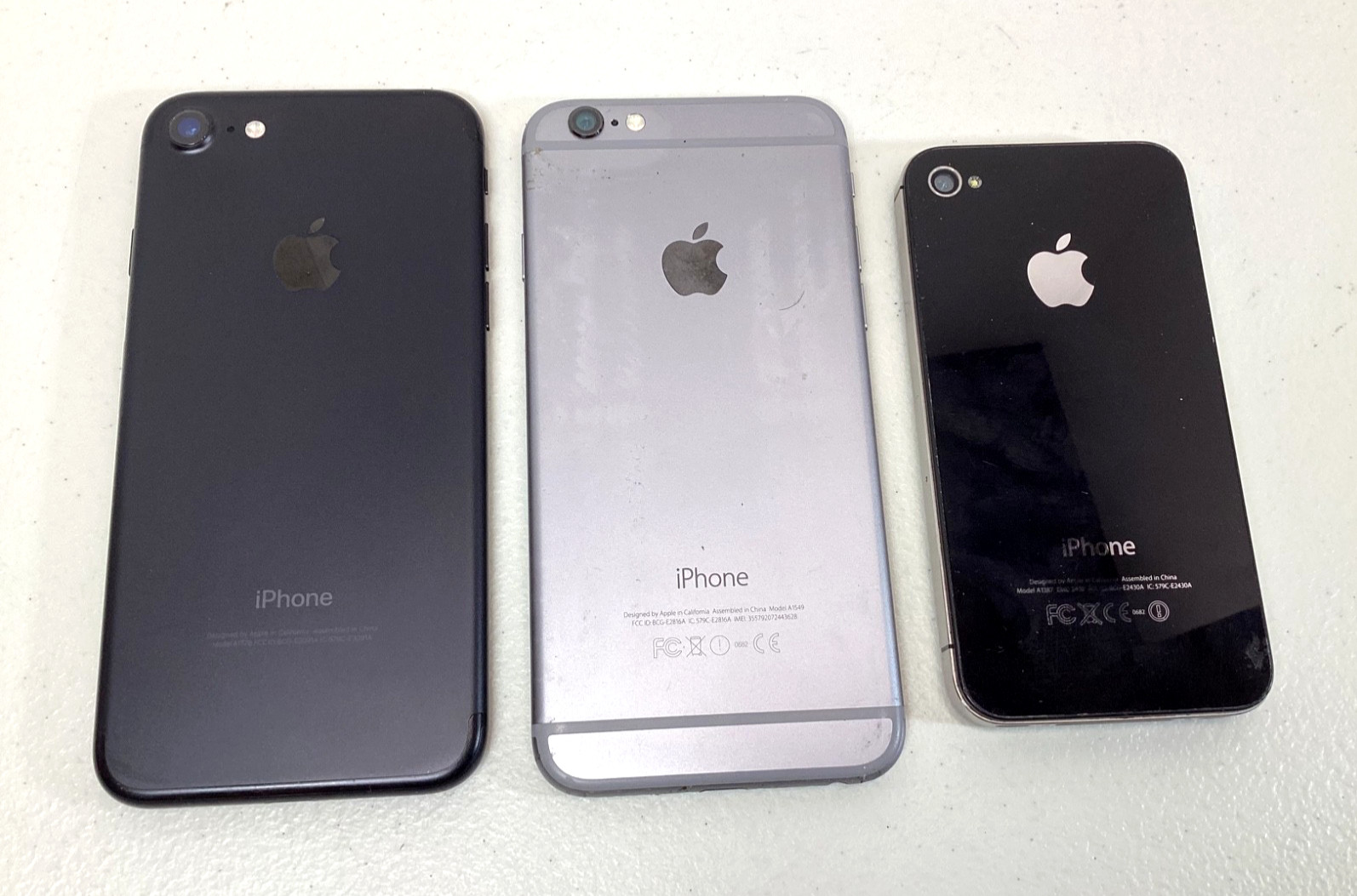 Apple iPhone Lot Of 3 – A1387 16GB, A1549 64GB, A1778 32GB Parts or Repair Only