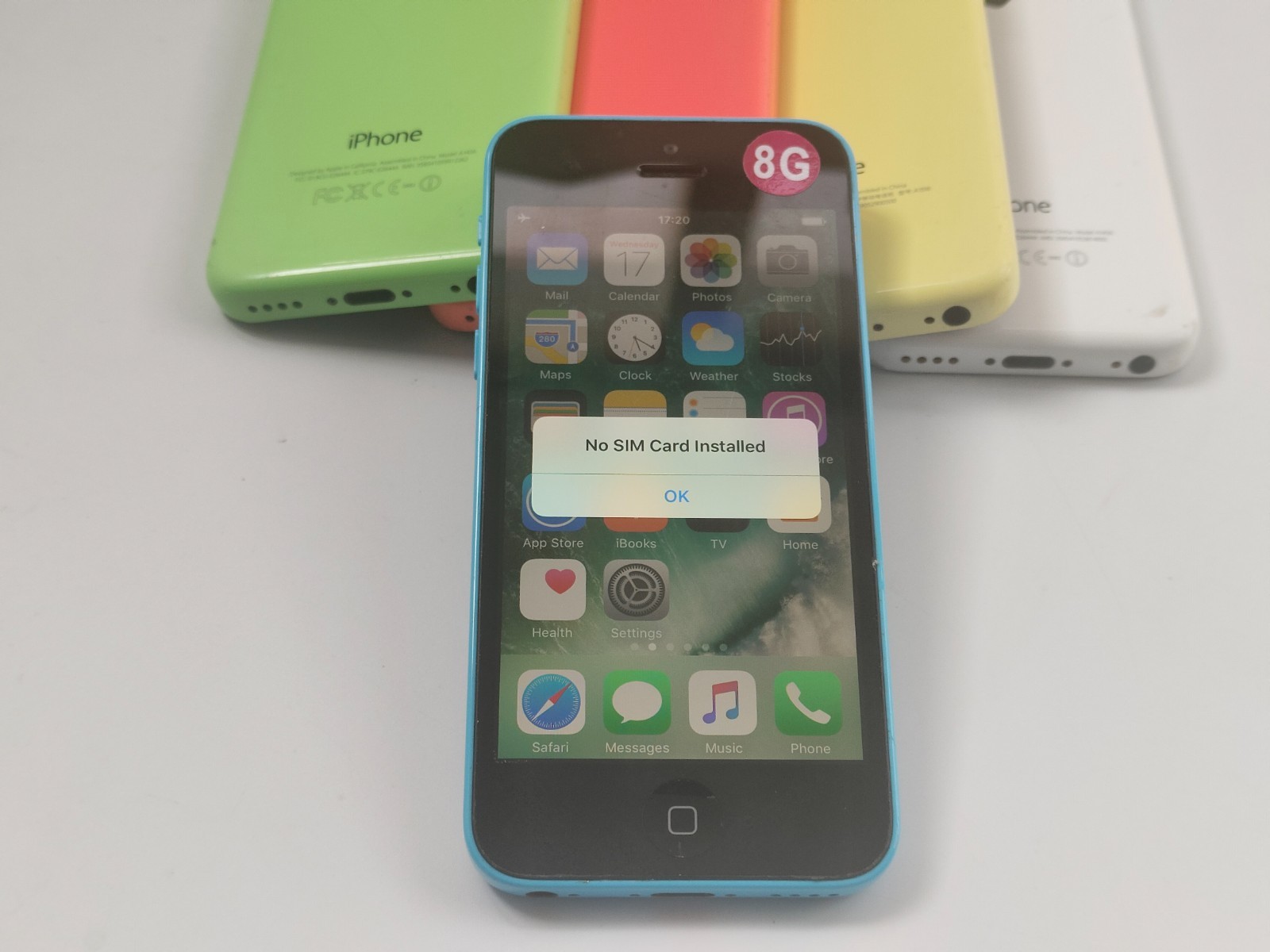 Apple iPhone 5c UNlocked(any carrier)8/16/32GB White/Green/Pink/Blue/Yellow Gift