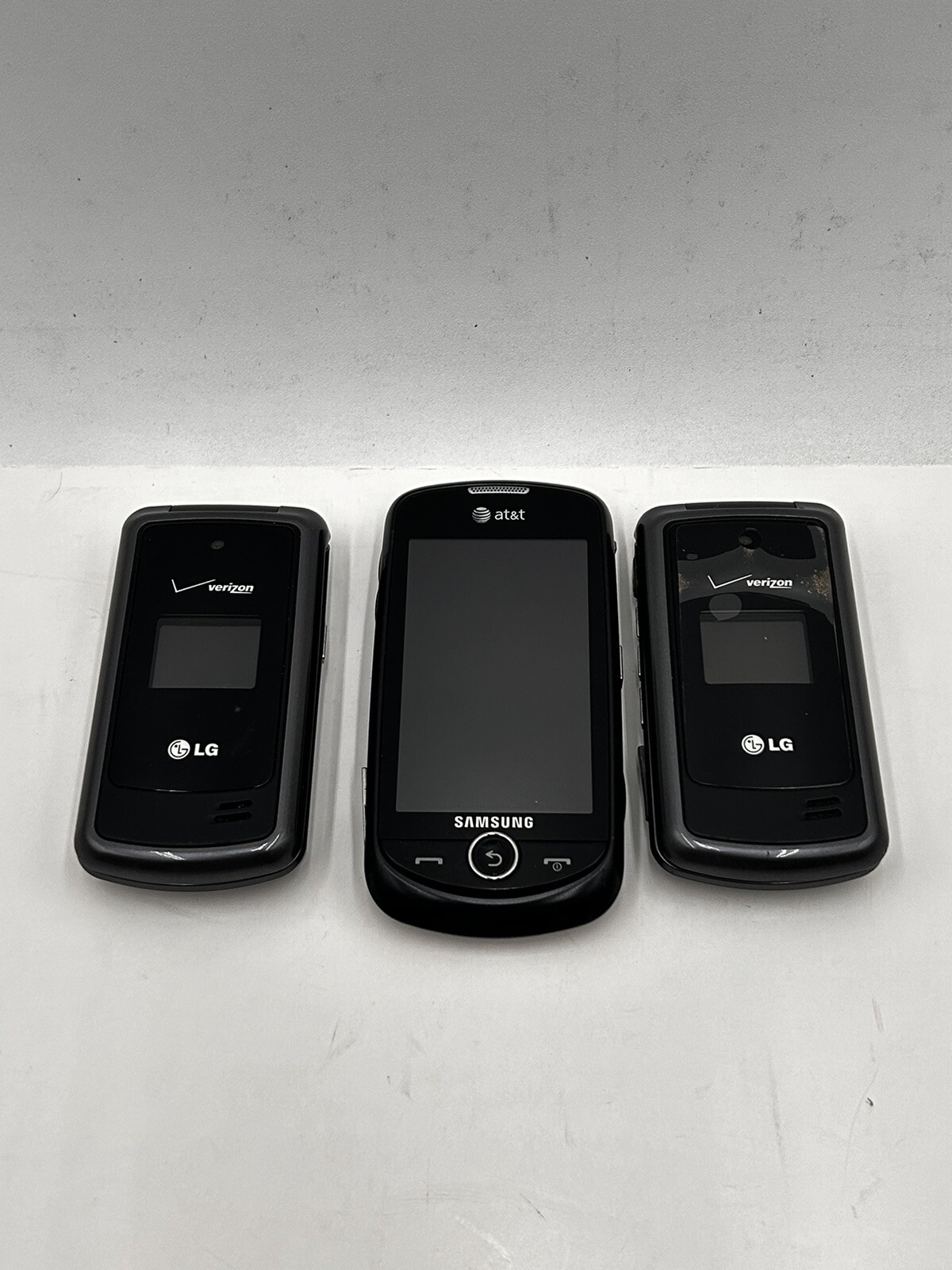 Vintage Mixed Lot of 3 Cell Phones Untested Power up LG Samsung ATT Verizon Flip