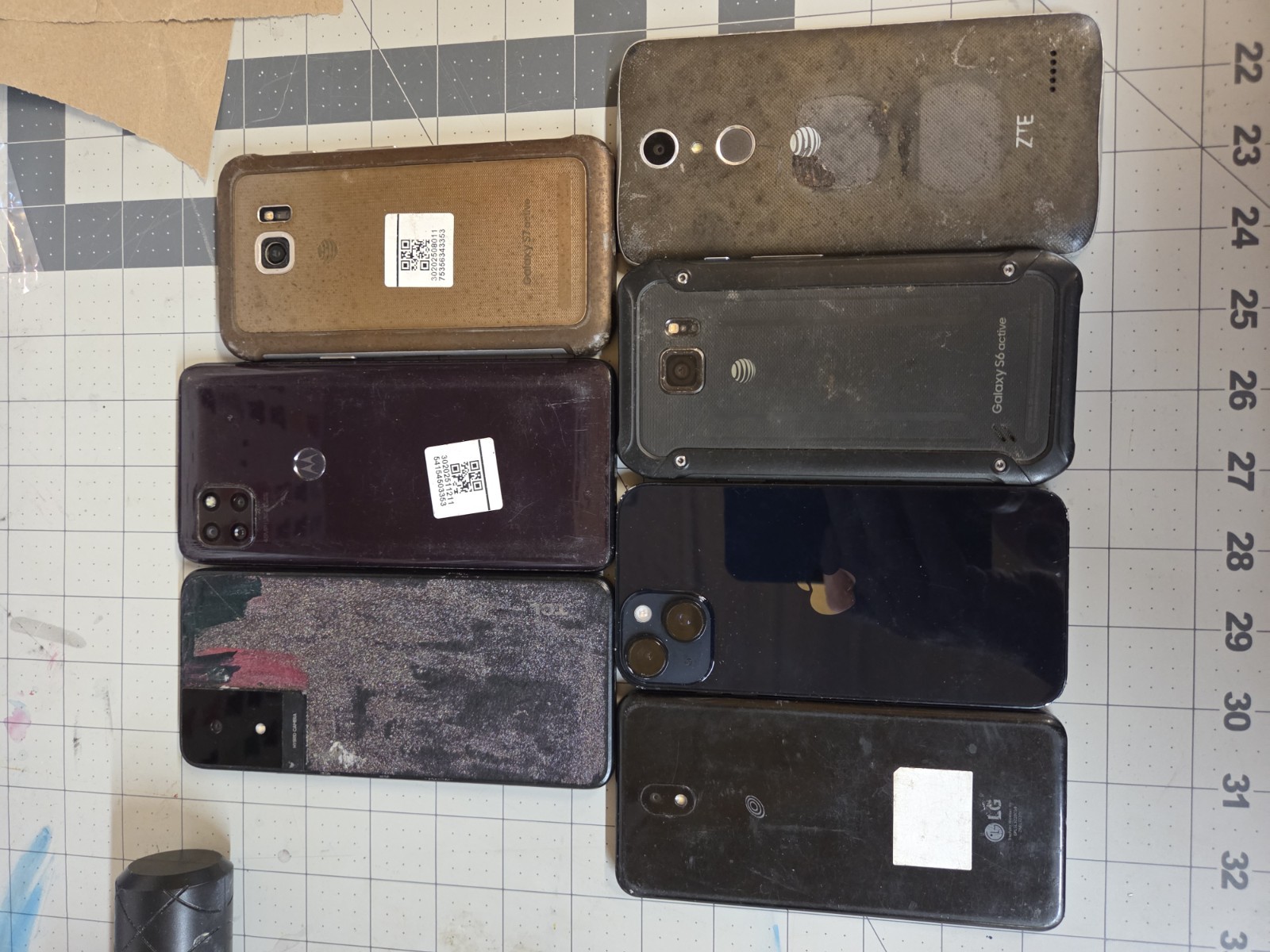 Mixed Cell Phone Lot For Parts