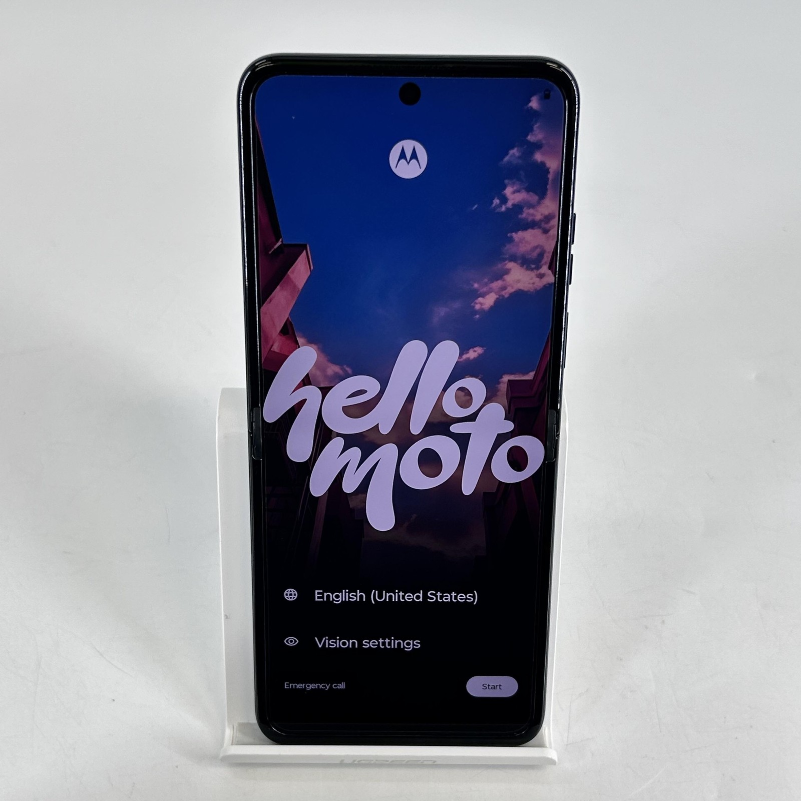 Motorola Razr (2025) Gibraltar Sea 256GB – Spectrum – Excellent Condition