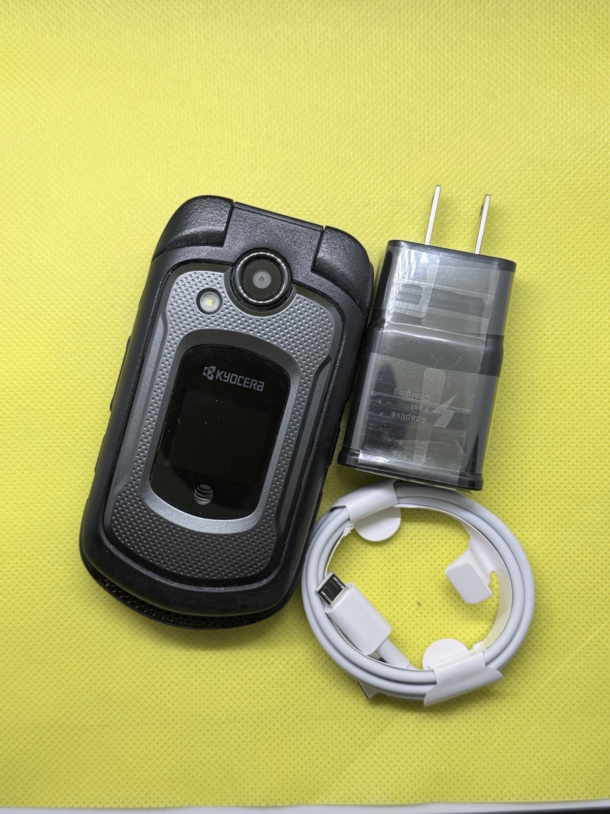 Kyocera DuraXE E4710 8GB At&t GSM Unlocked Rugged Flip Phone – Good Condition