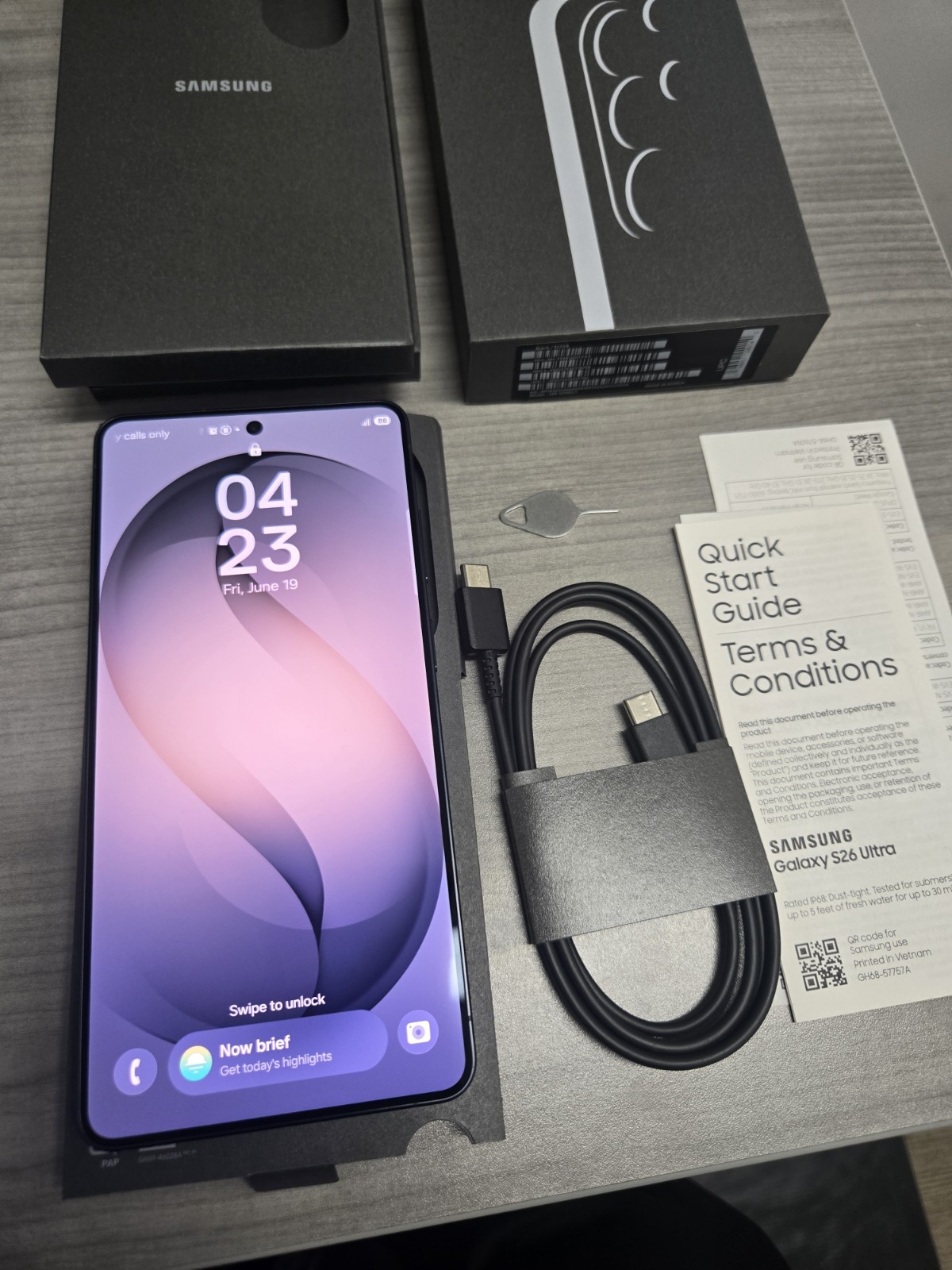 Samsung Galaxy S26 Ultra 512GB Unlocked 200MP