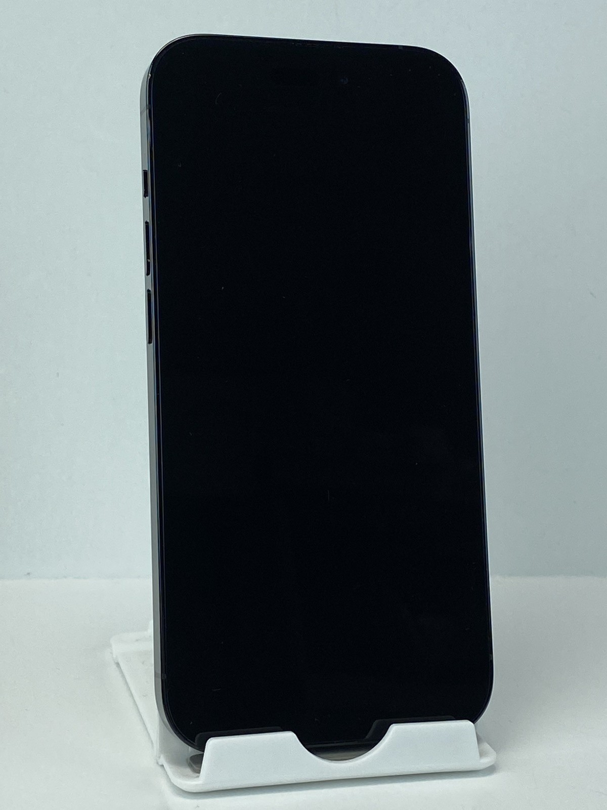 Apple iPhone 14 Pro A2650 128GB Space Black 97% battery health Unlocked device