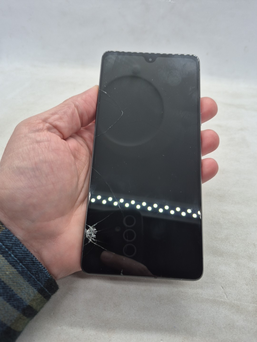 Google Pixel 7 Verizon – LCD Broken Won’t Turn On