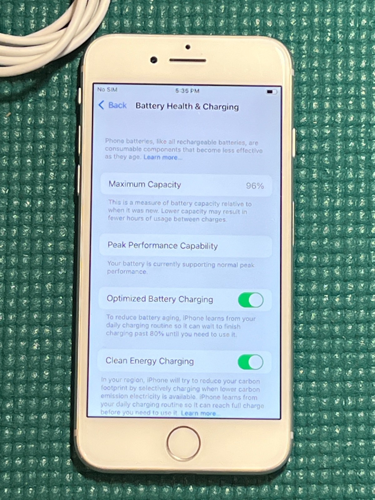 Apple iPhone 8 – 256GB – Silver (Unlocked) A1905 (GSM)