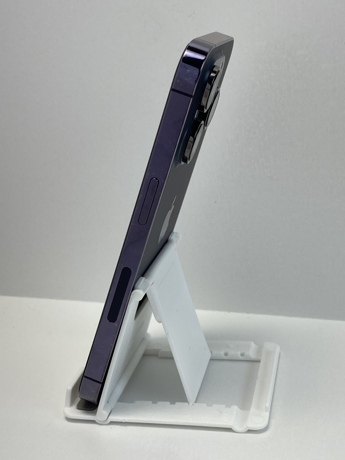 Apple iPhone 14 Pro A2650 512GB Purple Factory Unlocked 98% battery health