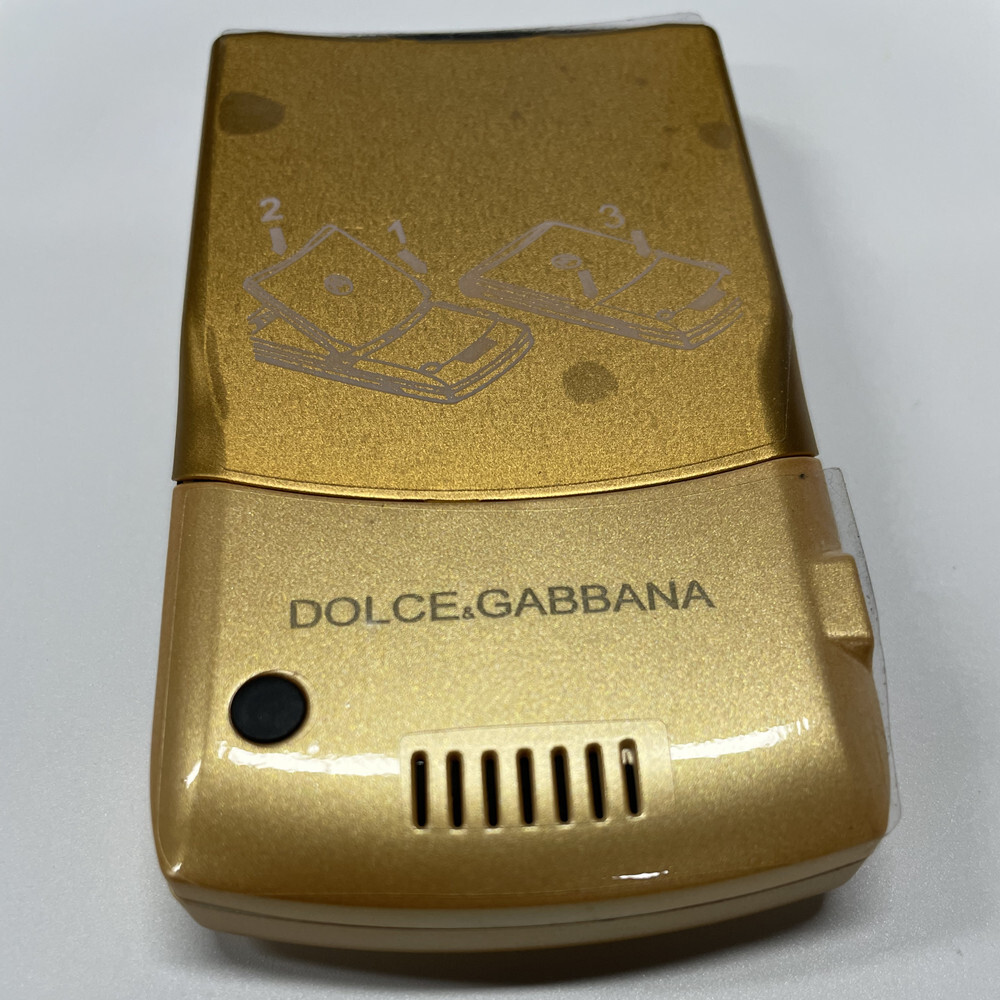 Unlocked Motorola RAZR V3i Dolce Gabbana Gold GSM Flip Bluetooth Mobile Phone