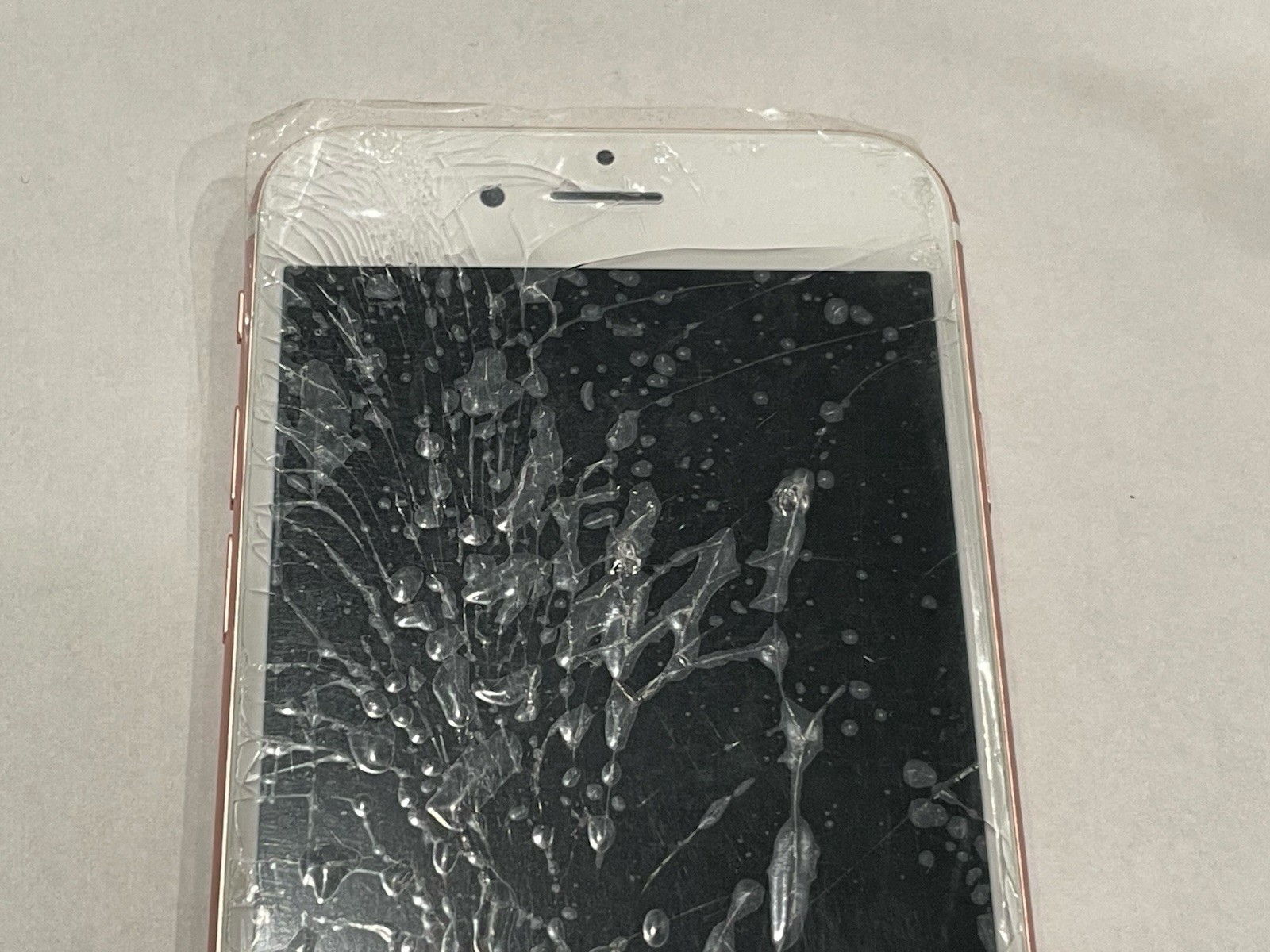 Apple iPhone 6s 32GB A1633 (Metro PCS) Rose Gold – Damaged – Cracked Screen