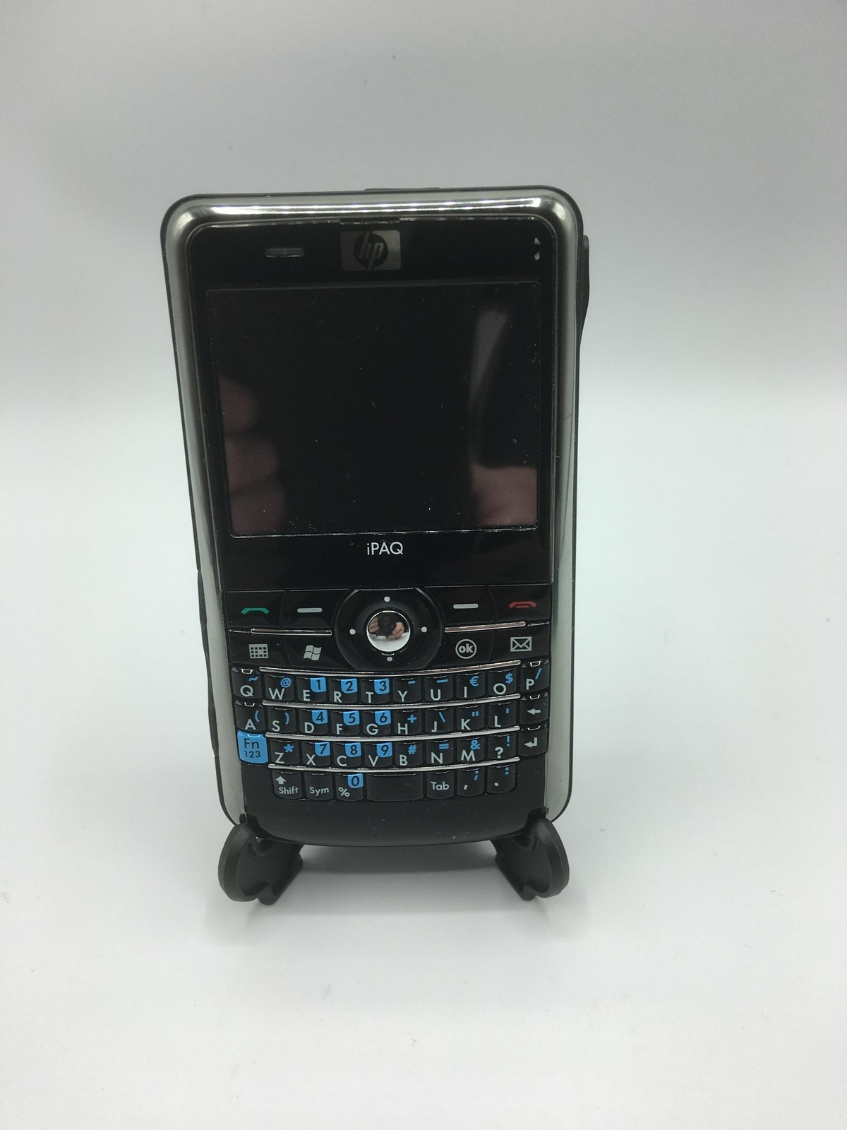 HP iPAQ 914 Business Messenger Smartphone GSM WCDMA UMTS Camera (FB052AT#ABB)