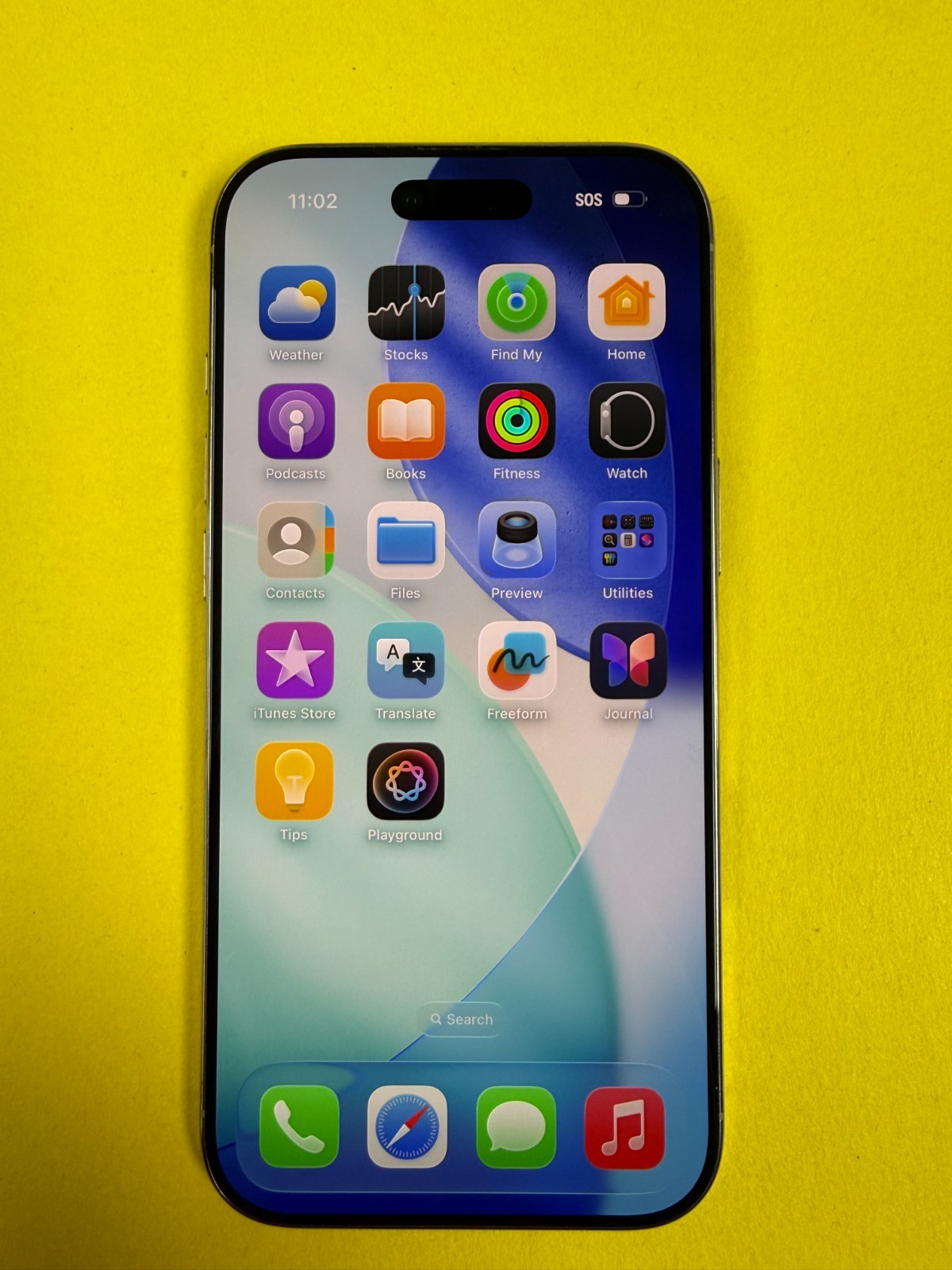 Apple iPhone 17 Air – 256GB – Light Gold (Spectrum) Excellent Condition