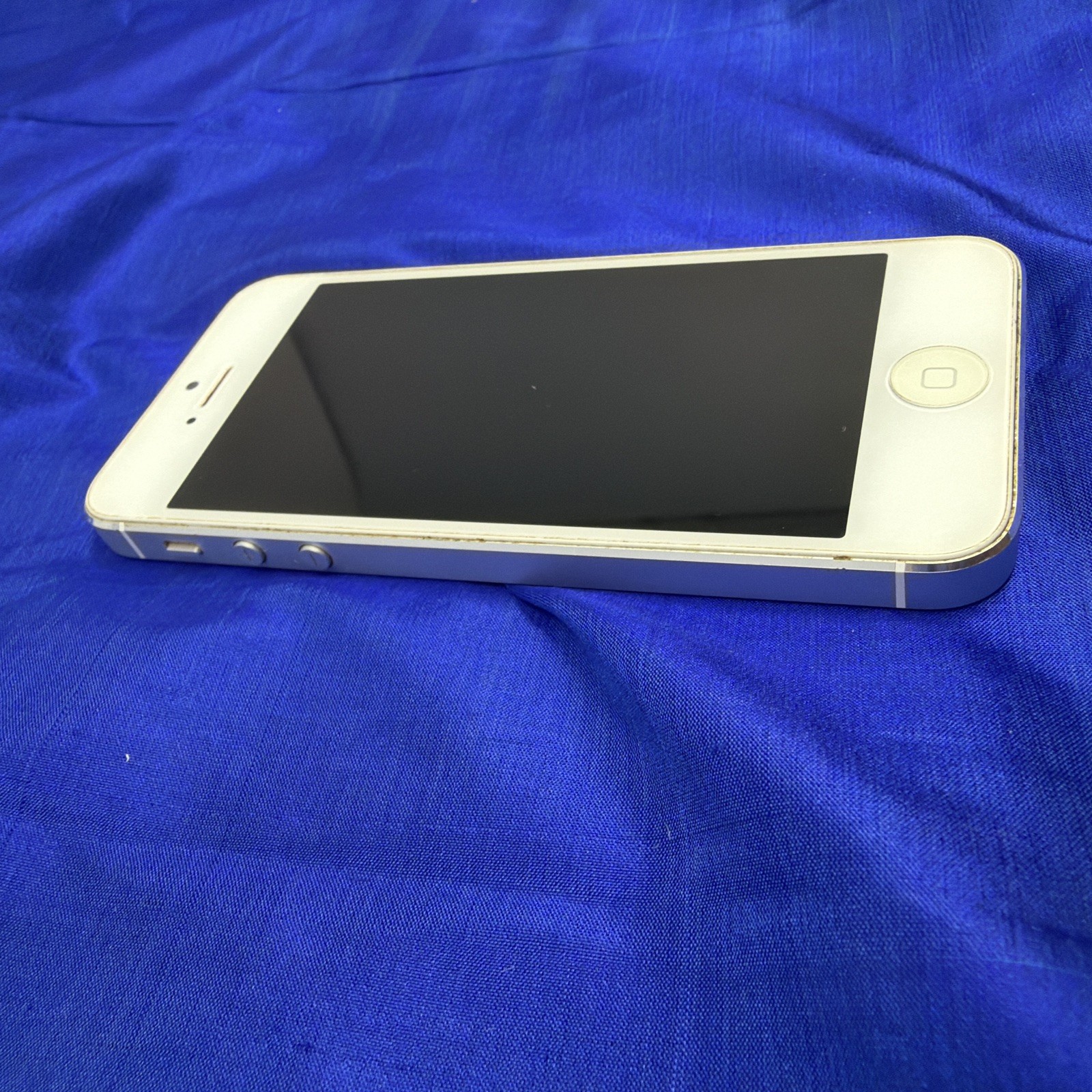 Apple iPhone 5 Model A1429 Silver – For Parts Or Repair Only