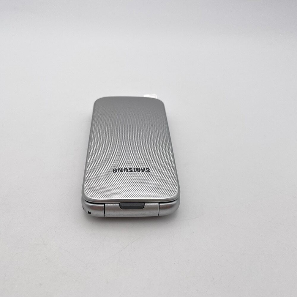 Original Samsung C3520 1.3MP GSM MP3 Bluetooth unlocked flip phone