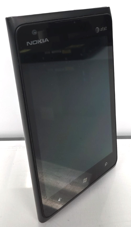 Nokia Lumia 900| 16GB| 512MB RAM| Black| 4.3in| Bad Screen| Parts
