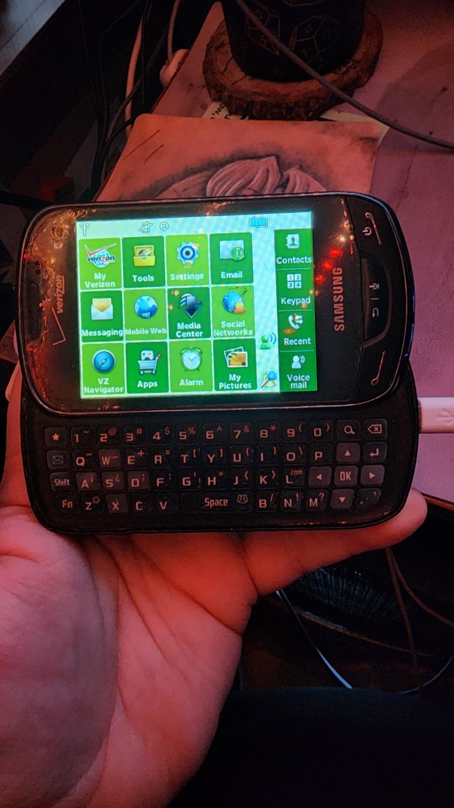 Samsung Brightside Verizon parts USED QWERTY Keyboard touch screen scratches