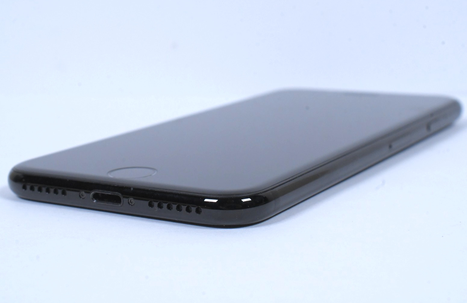 Apple iPhone 7 A1660 MN8Q2LL/A Black 128GB AT&T GSM & CDMA Works Great