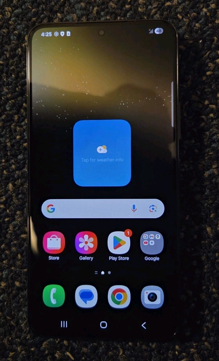 Samsung Galaxy S22 SM-S901U Verizon Unlocked 128GB – 8GB RAM – Tested EXCELLENT