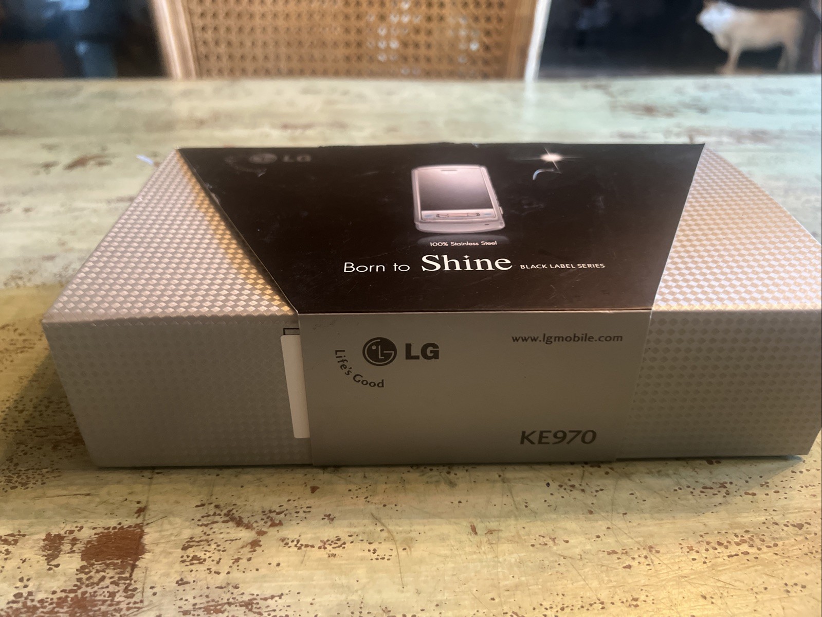 LG KE970 Very Rare – Black Label Series Unlocked