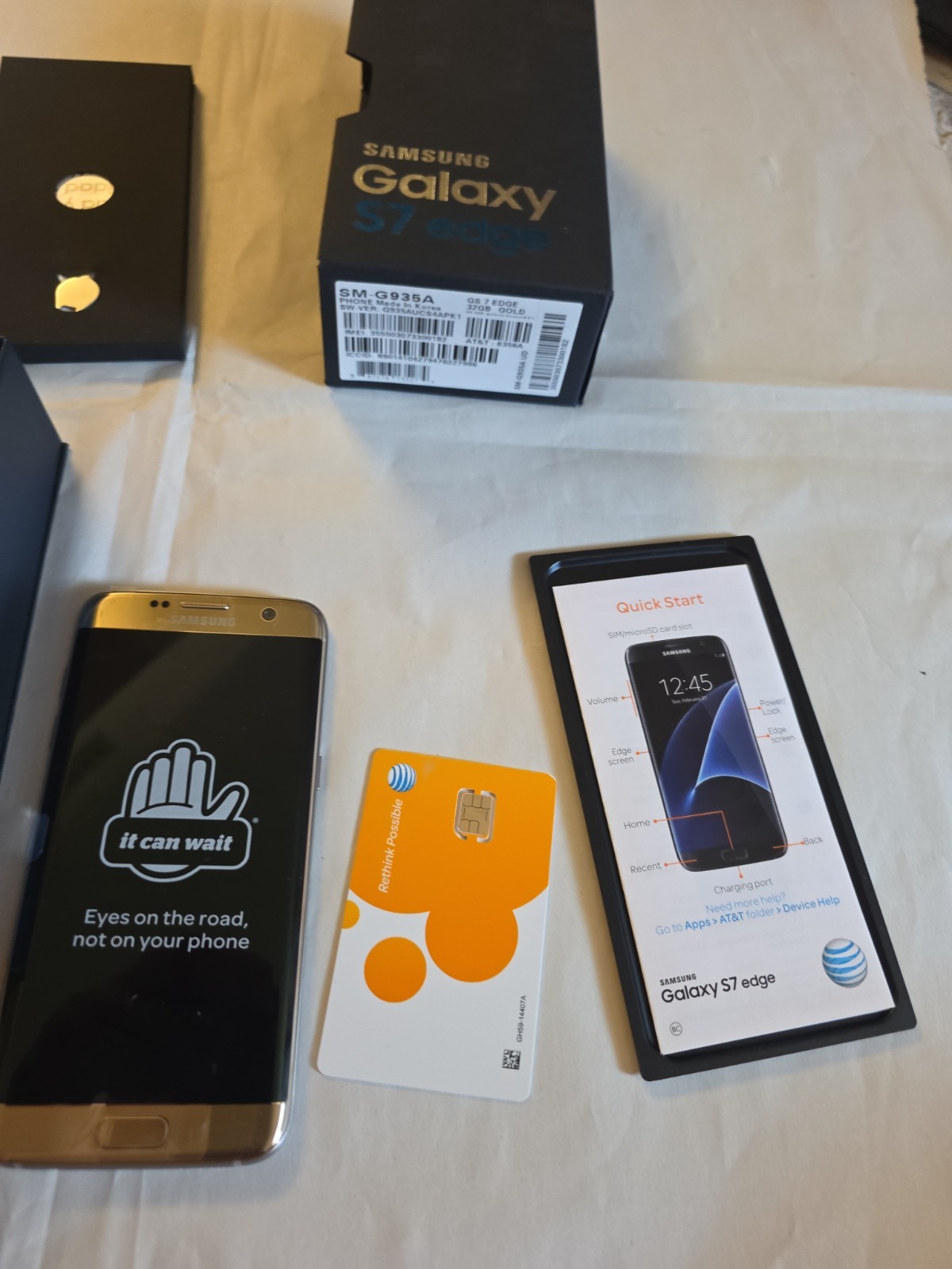 Samsung Galaxy S7 Edge G935A 32GB AT&T T- Brand New !! Gold