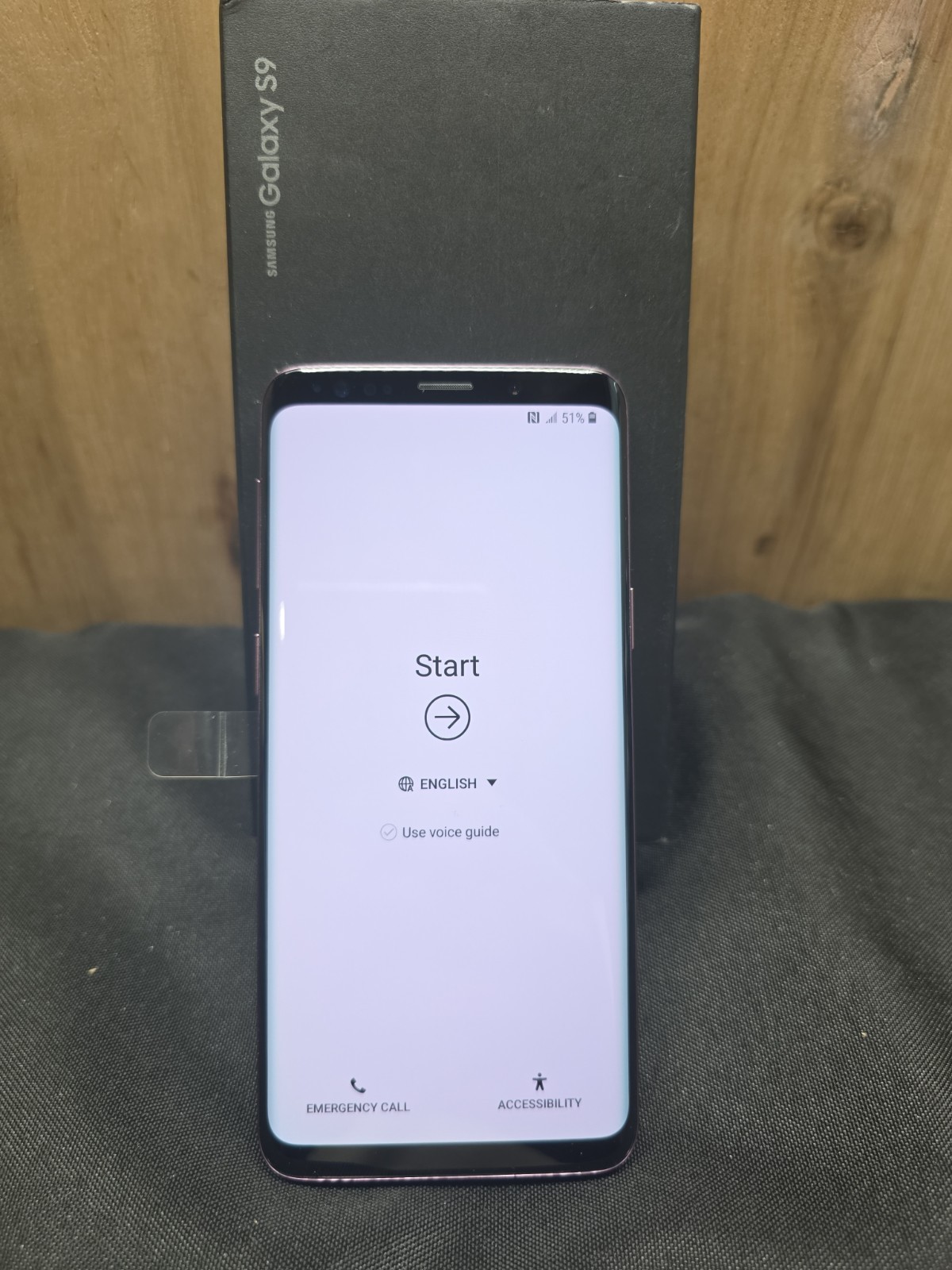 Samsung Galaxy S9 (G960U) 64GB 4GB RAM AT&T Open Box Purple