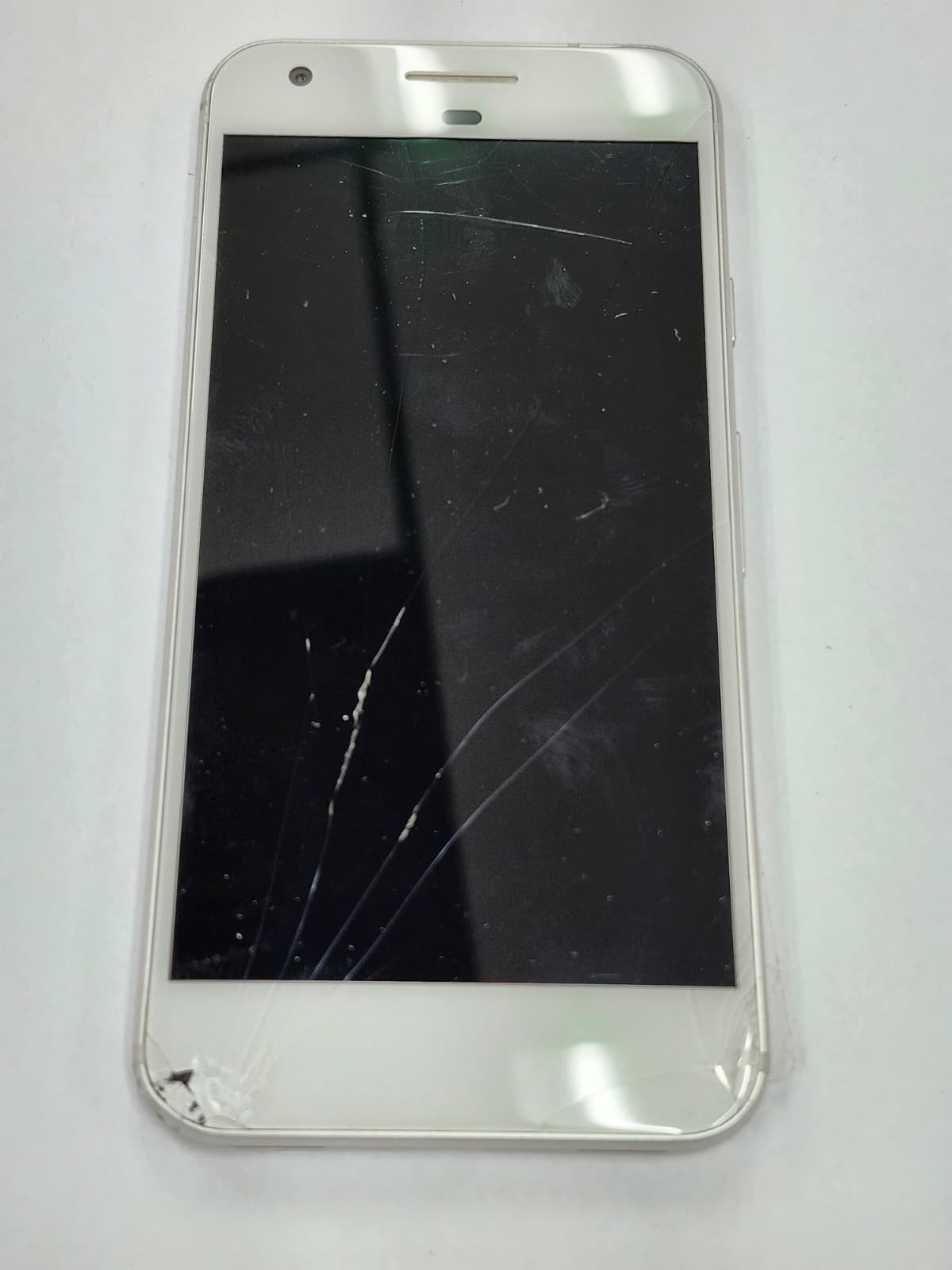 DEFECTIVE – Google Pixel 1 – 32GB – White – Unlocked – Pixel – 12804