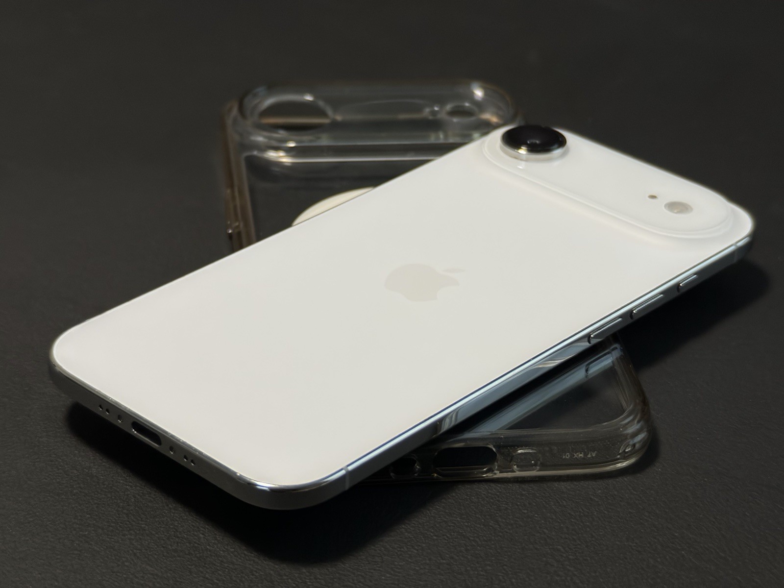 Apple iPhone 17 Air 256GB Cloud White, Excellent Condition Fully Unlocked