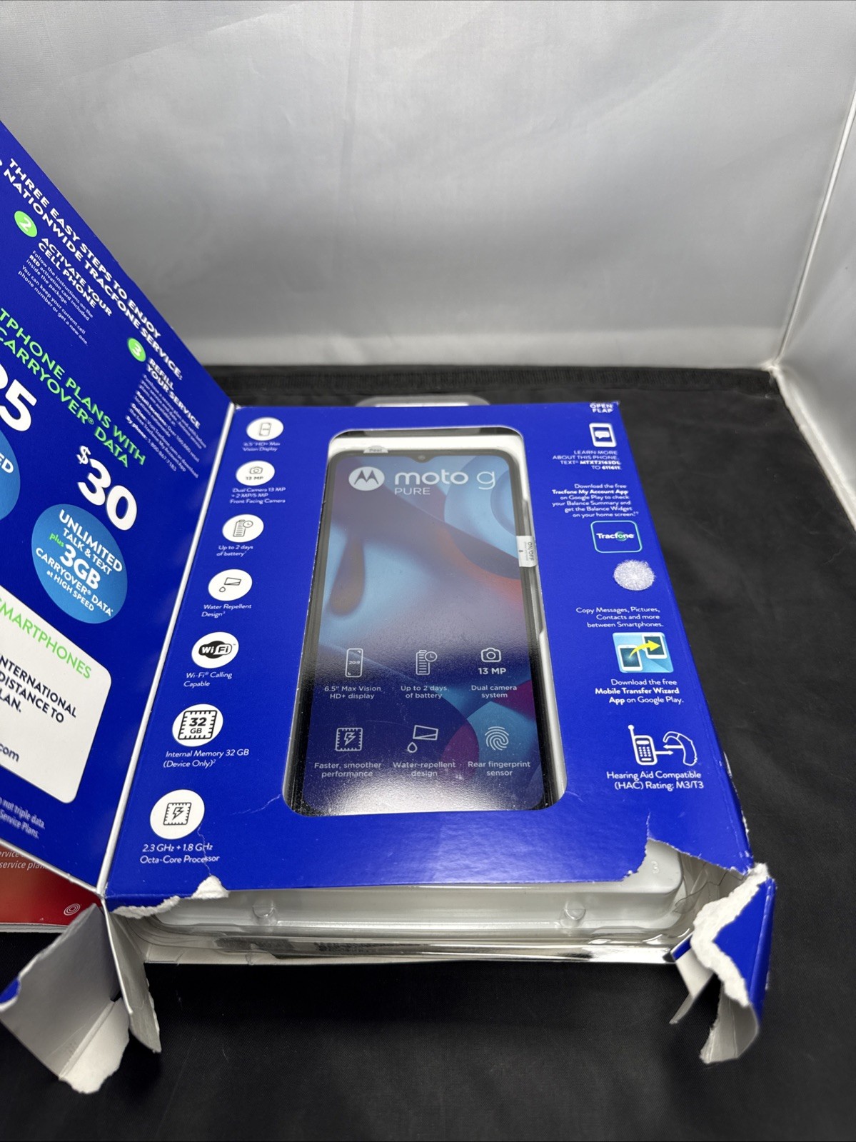 NEW SEALED Motorola Moto G Pure XT2163DL 32GB Deep Indigo TracFone CELL Phone