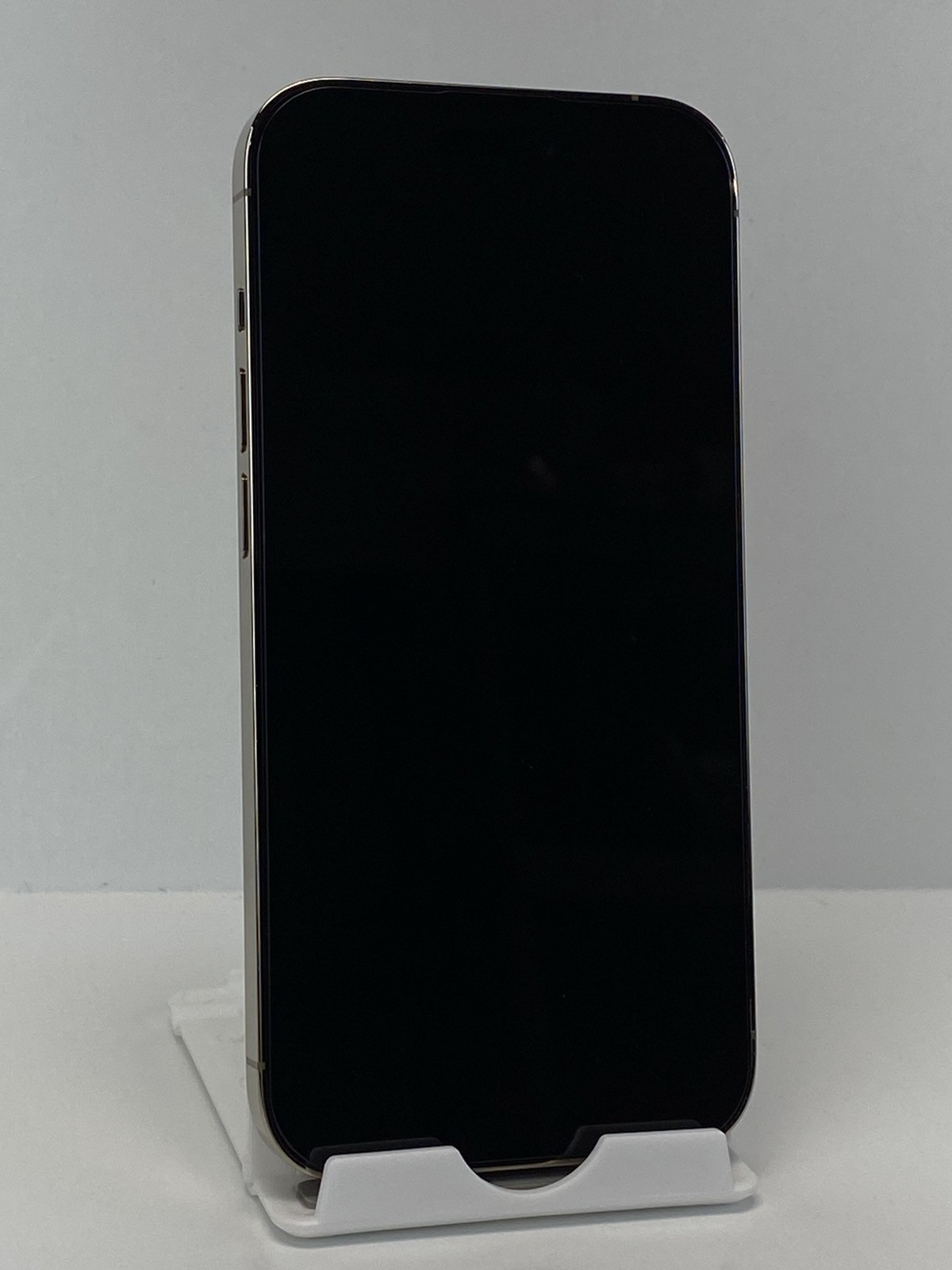 Apple iPhone 14 Pro A2650 1TB Gold Unlocked phone 96% battery health Clean ESN