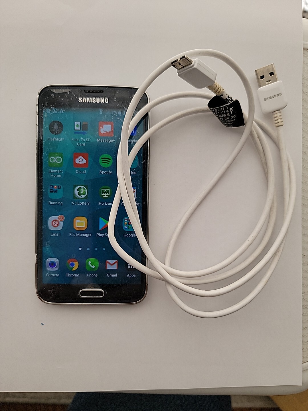 Samsung Galaxy S5 SM-G900V 16GB Verizon 4G GSM Unlocked Smartphone.