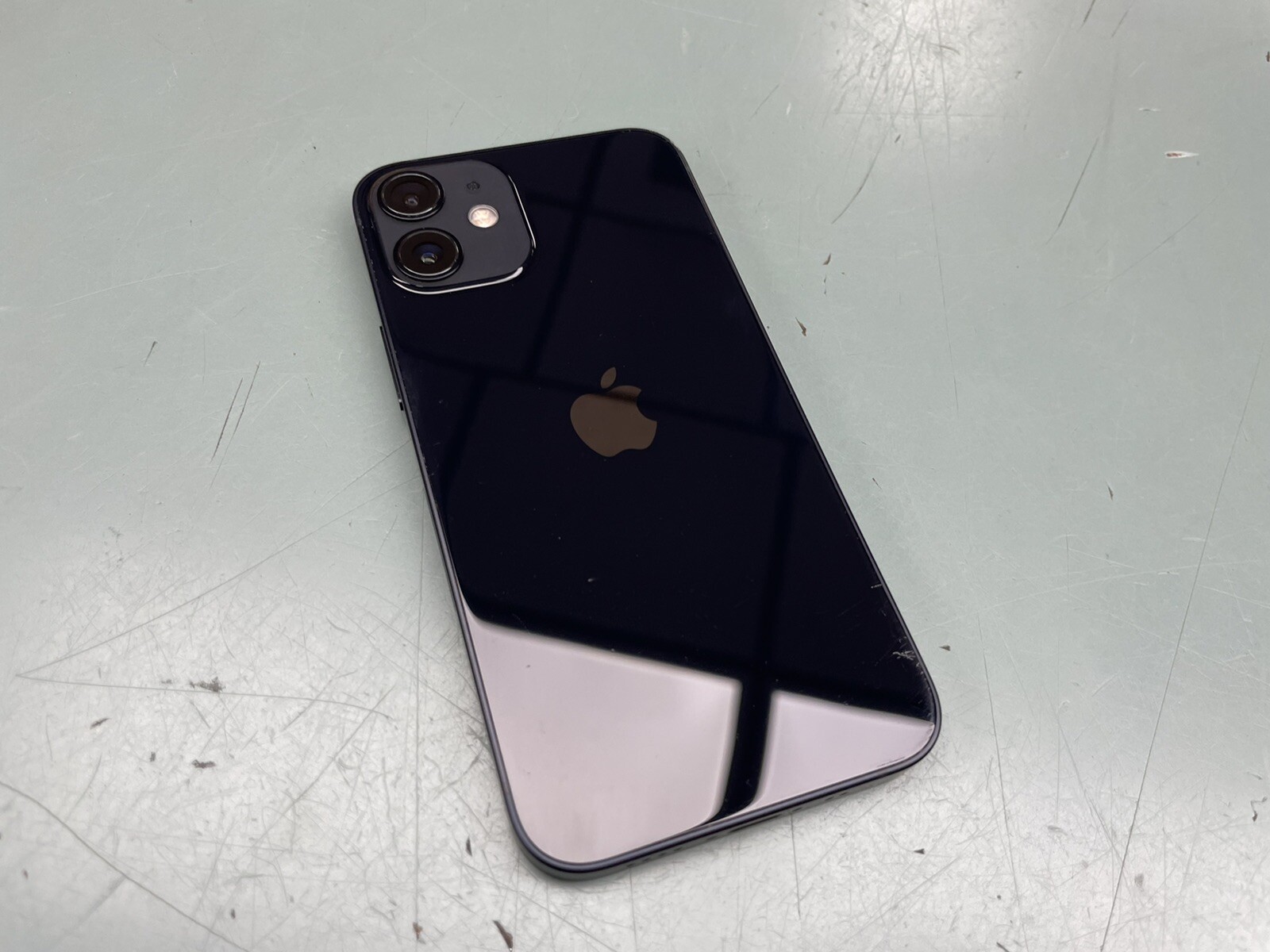 Apple iPhone 12 MINI – 64GB – BLACK – T-MOBILE & METROPCS