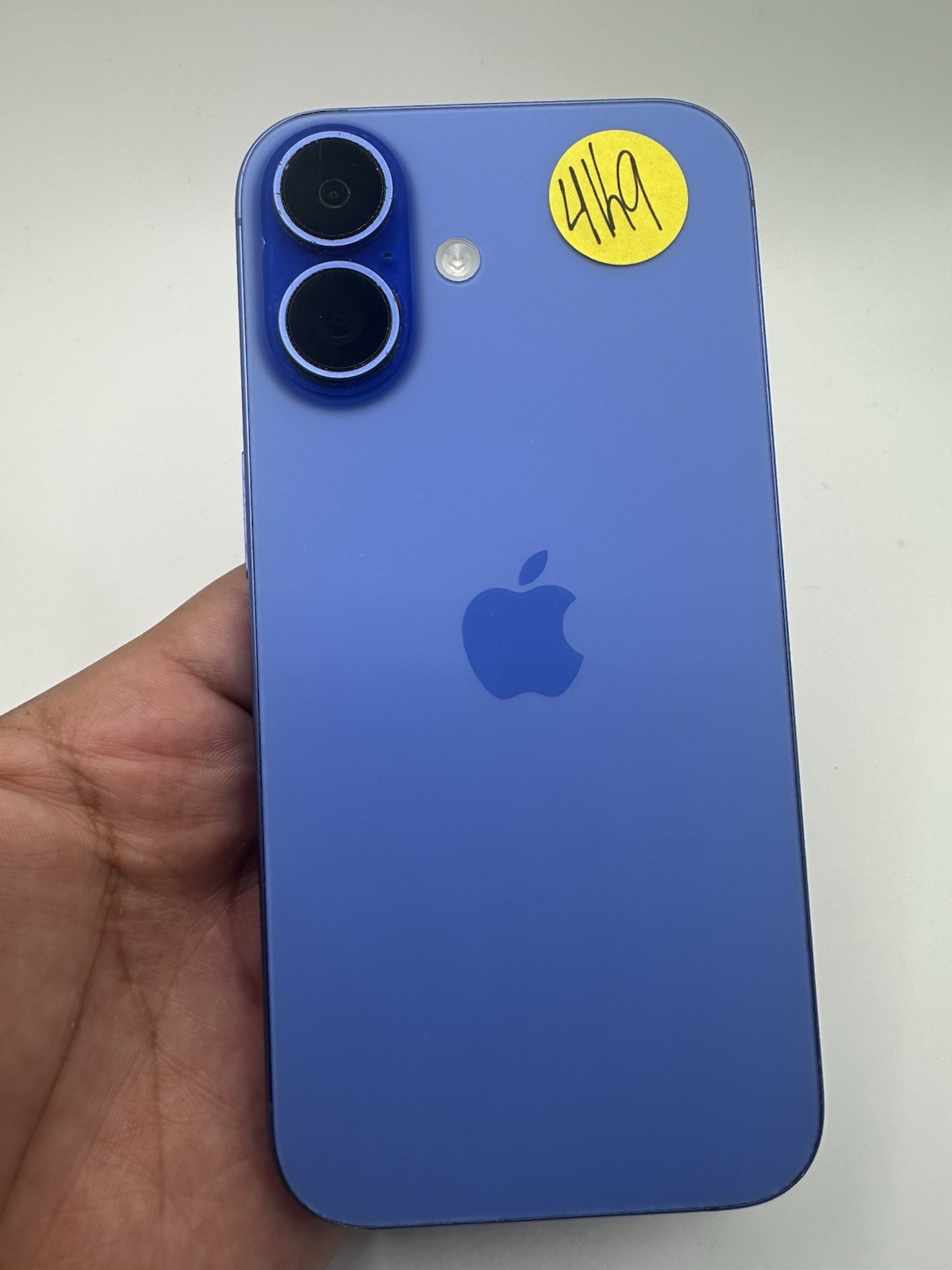 Apple iPhone 16 128GB (T-Mobile) Cracked Glass’ Scratches BH91% – Wi-Fi Only
