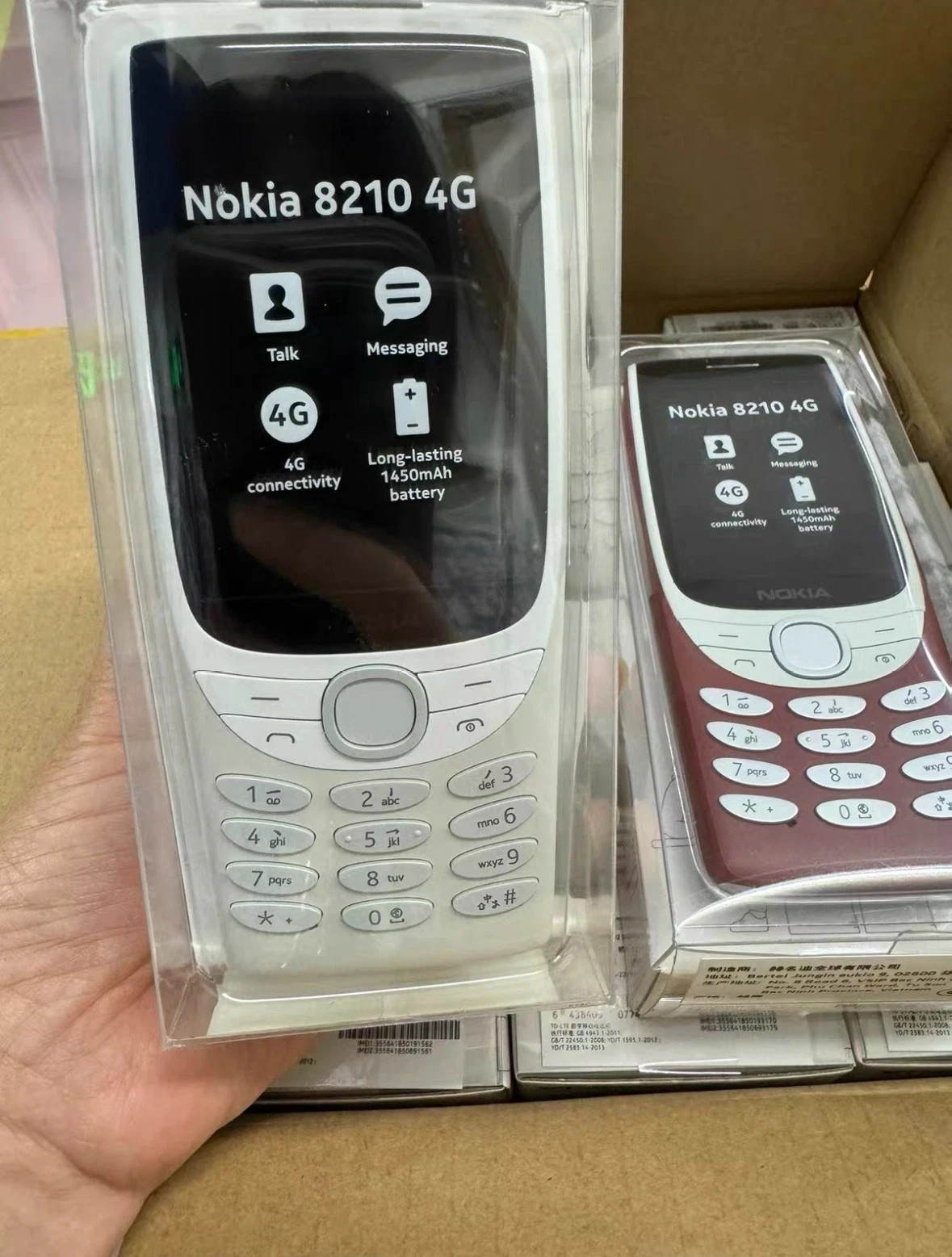 Nokia 8210 4G Unlocked Volte with Dual SIM Display Feature Phone +1year warranty