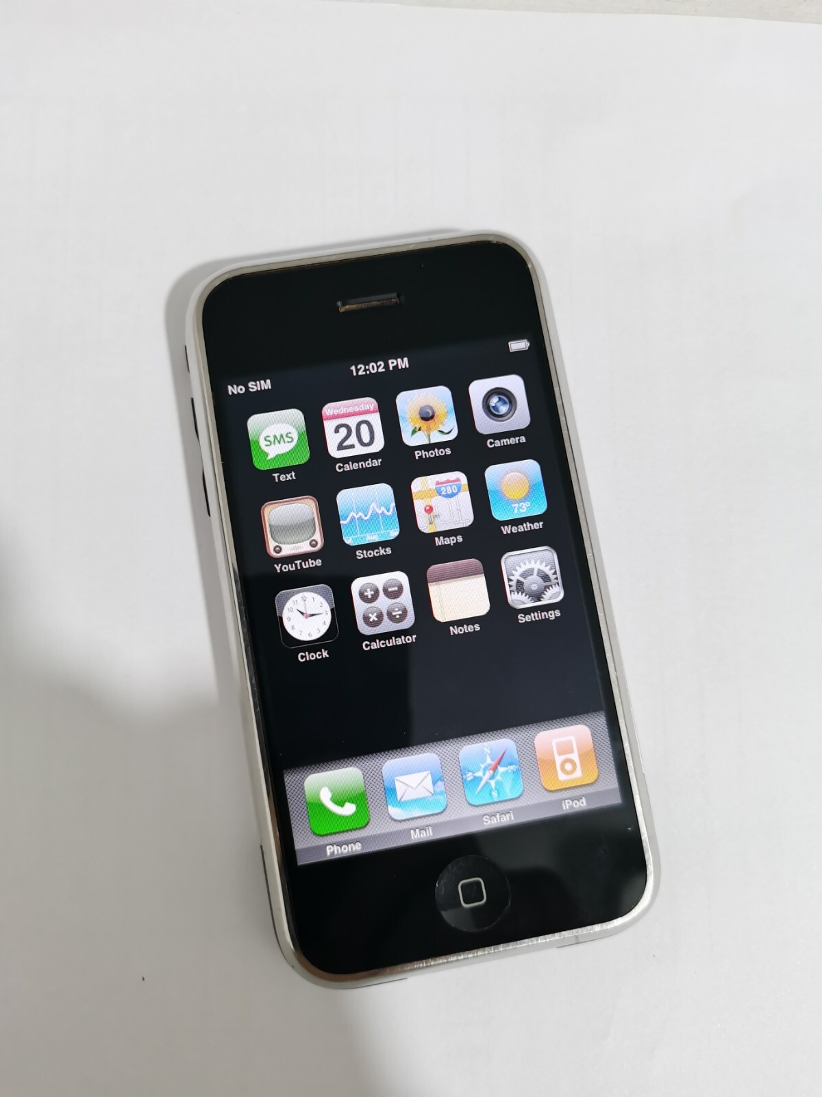 iOS 1.0 Apple iPhone 1st Generation – 8GB – Black (Unlocked) A1203 (GSM)