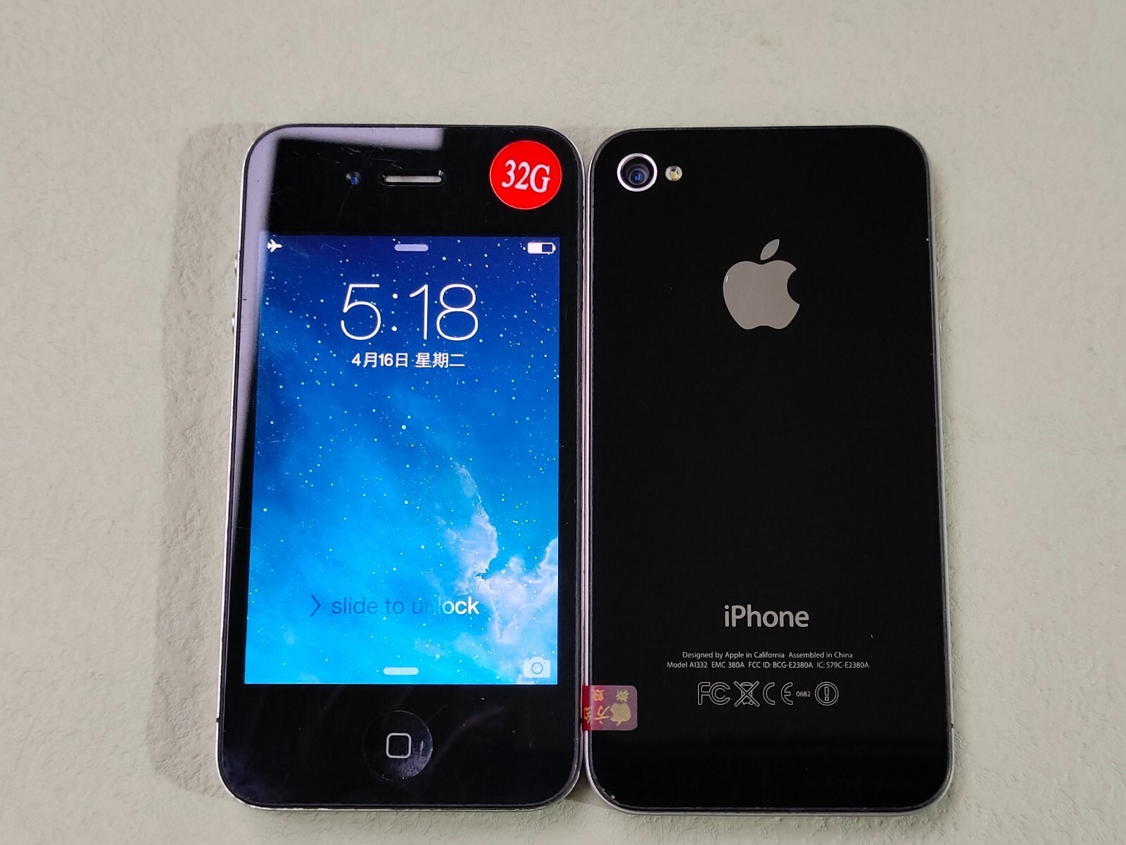 90%N ew Working Apple iPhone 4/4s White/Black 8/16/32GB UNLOCKED CCD Camera