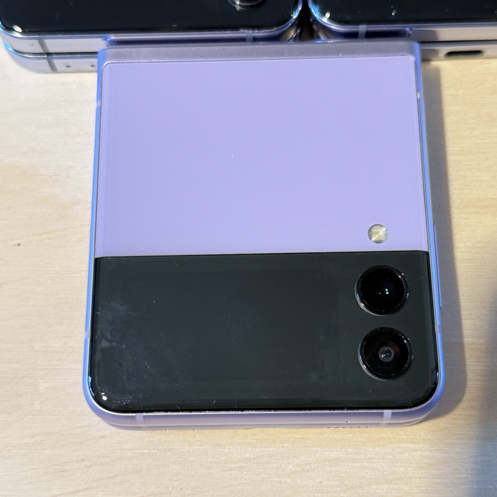 3-Samsung Galaxy Z Flip3 Purple/Blue BROKEN Inside Screens For Parts/Repair-Only