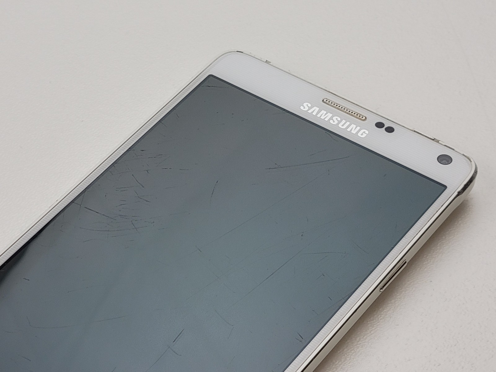 Samsung Galaxy Note 4 (SM-N910A) 32GB (AT&T) Smartphone – Clean IMEI – H2134
