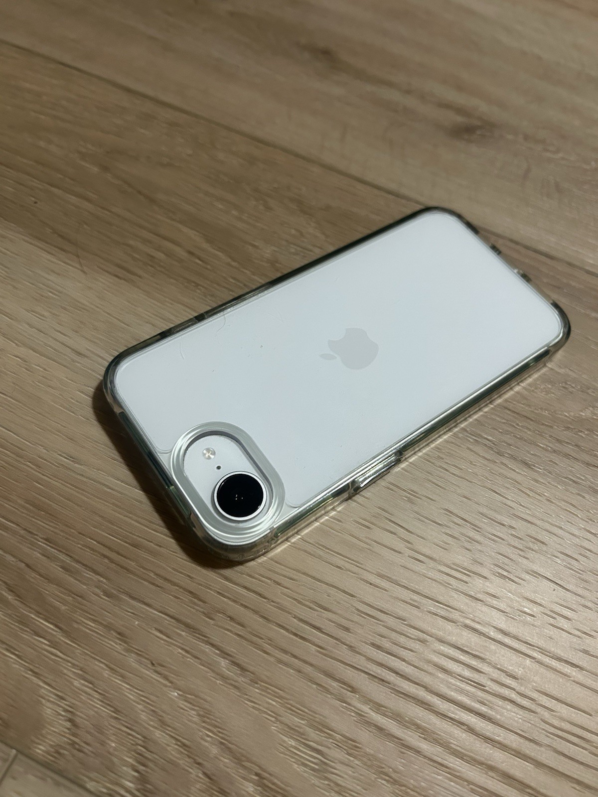 Apple iPhone 16e 128GB Factory Unlocked White