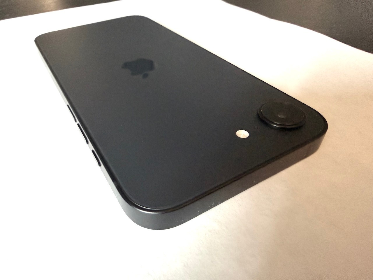 Apple iPhone 17e – 256 GB – Black (Unlocked) NEW UNUSED!