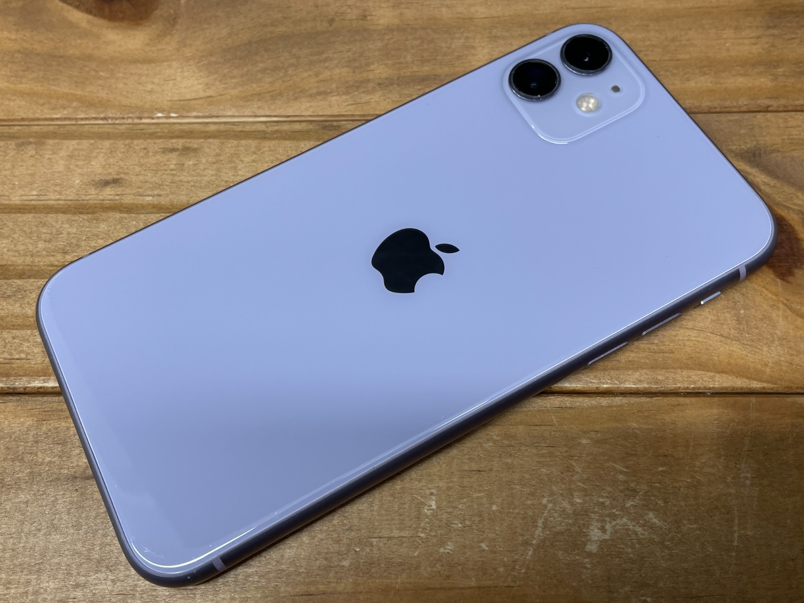 Apple iPhone 11 – 64GB – Purple (Unlocked) A2111 (CDMA + GSM) Works – 70% Bat
