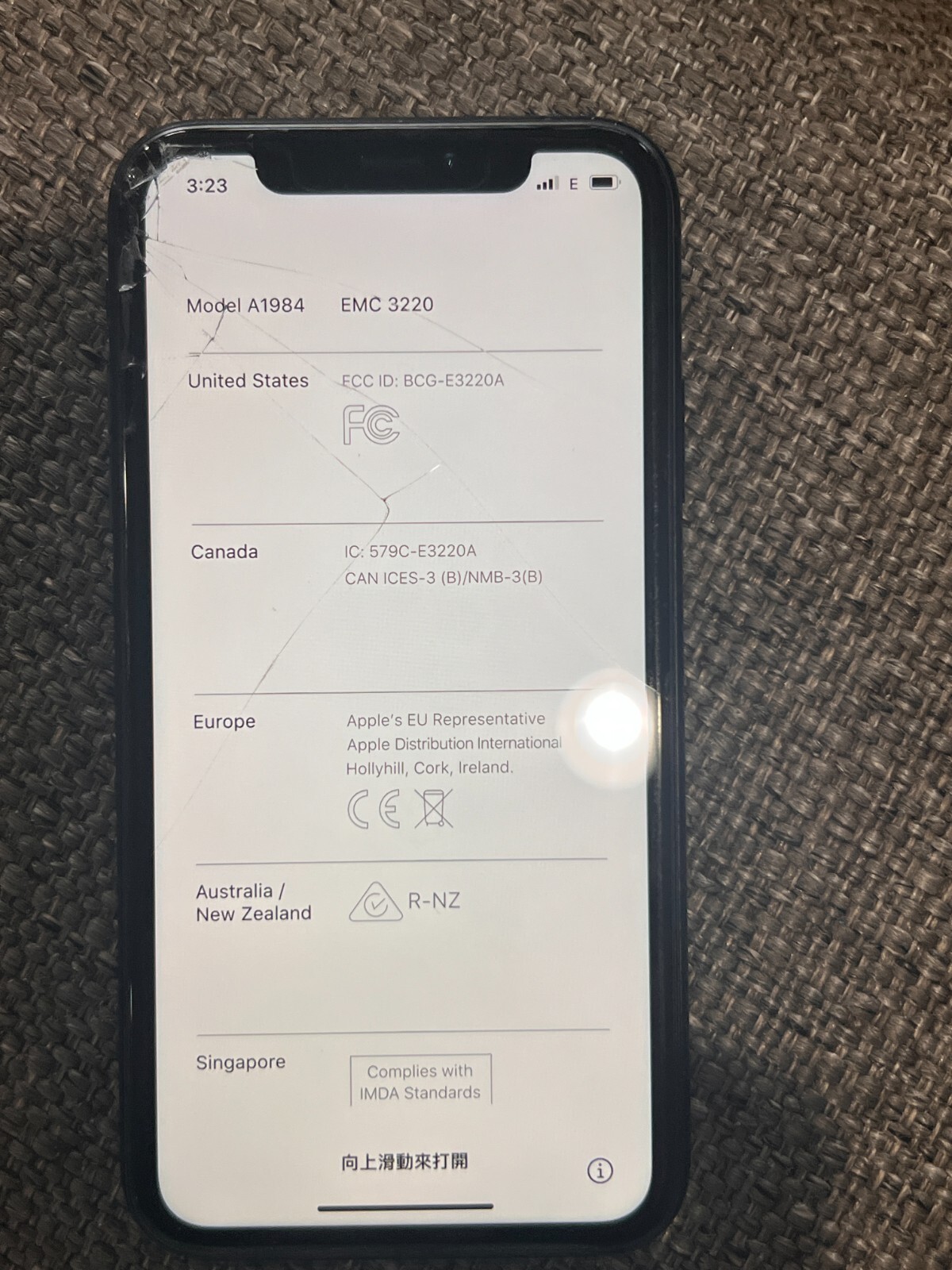 Apple iPhone XR (PRODUCT)RED – 64GB – (Unlocked) A1984 (CDMA + GSM)