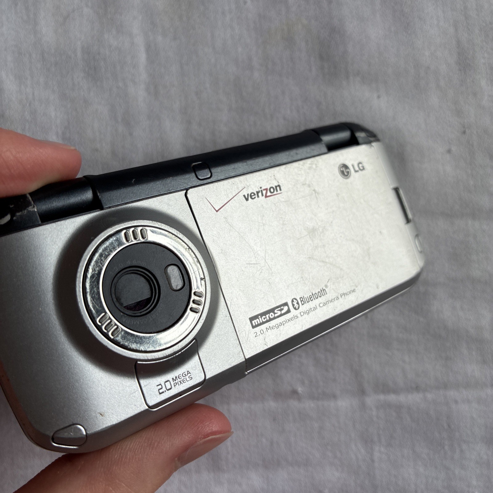 812.LG VX-9900 Very Rare – For Collectors – No Sim Card – CDMA UNTESTED