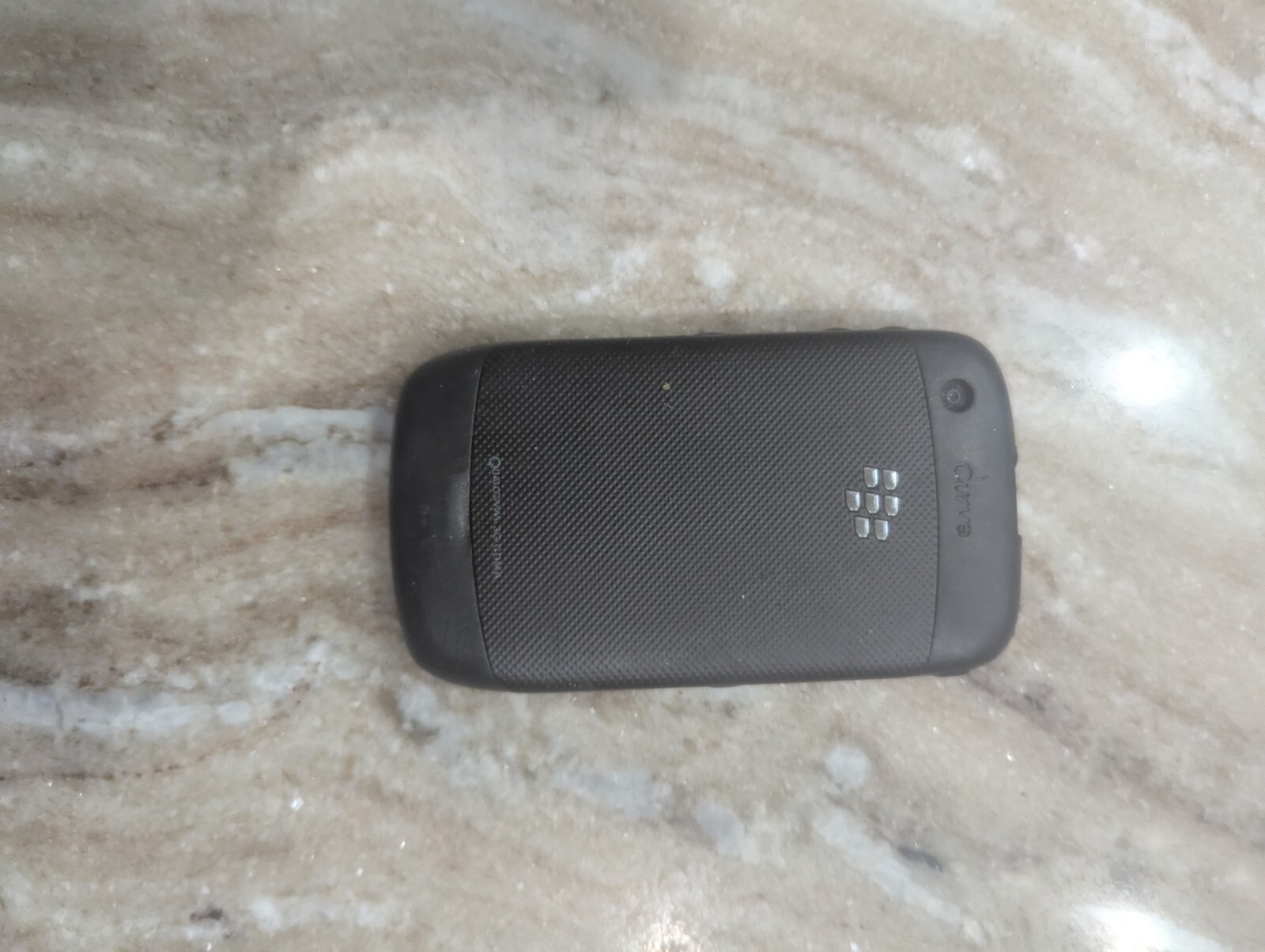 BlackBerry Curve 9330 – 512 MB – Clear (Verizon) AS IS