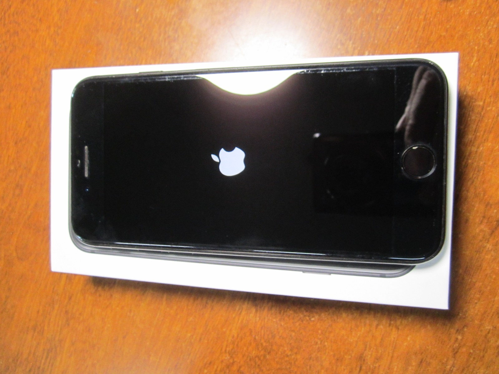 iPhone APPLE SE BLACK 64gb unlocked 2020 box clean A2275 Ready for SIM