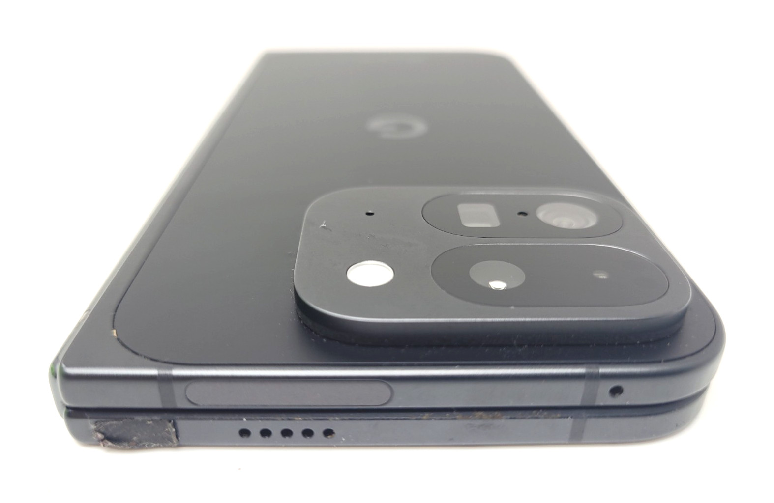 Google Pixel 9 Pro Fold 5G 256GB GGH2X Obsidian Black Unlocked Line in Screen