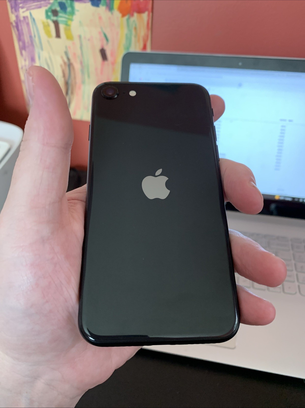 iphone se 3rd gen unlocked 64gb batt health 83 or higher