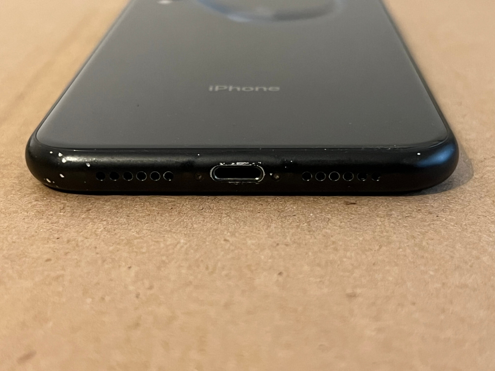 Apple iPhone XR – 64GB – Black (unlocked) A1984 (CDMA + GSM) Read