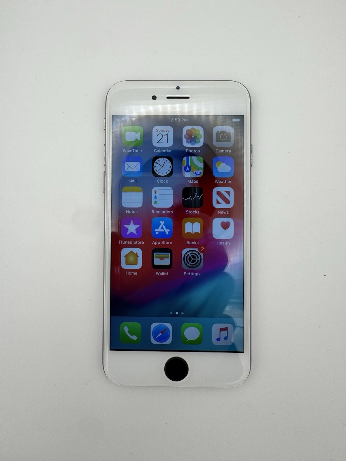 Apple iPhone 6 16GB in Space Gray – Unlocked for Any Carrier!